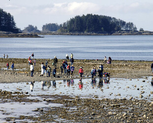 EXPLORING THE SITKA NATIONAL HISTORICAL PARK