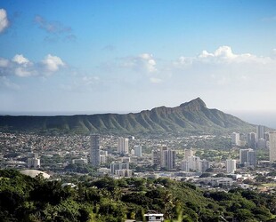 CLIMB THE DIAMOND HEAD CRATER