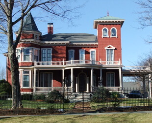 TOUR THE STEPHEN KING'S HOUSE