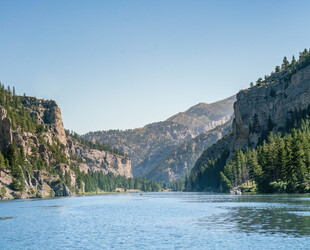 MESMERIZING JOURNEY THROUGH GATES OF THE MOUNTAINS