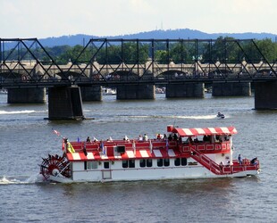 CRUISING ON THE PRIDE OF THE SUSQUEHANNA