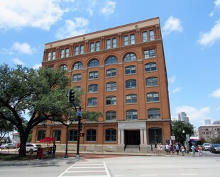 TOURING THE SIXTH FLOOR MUSEUM AT DEALEY PLAZA